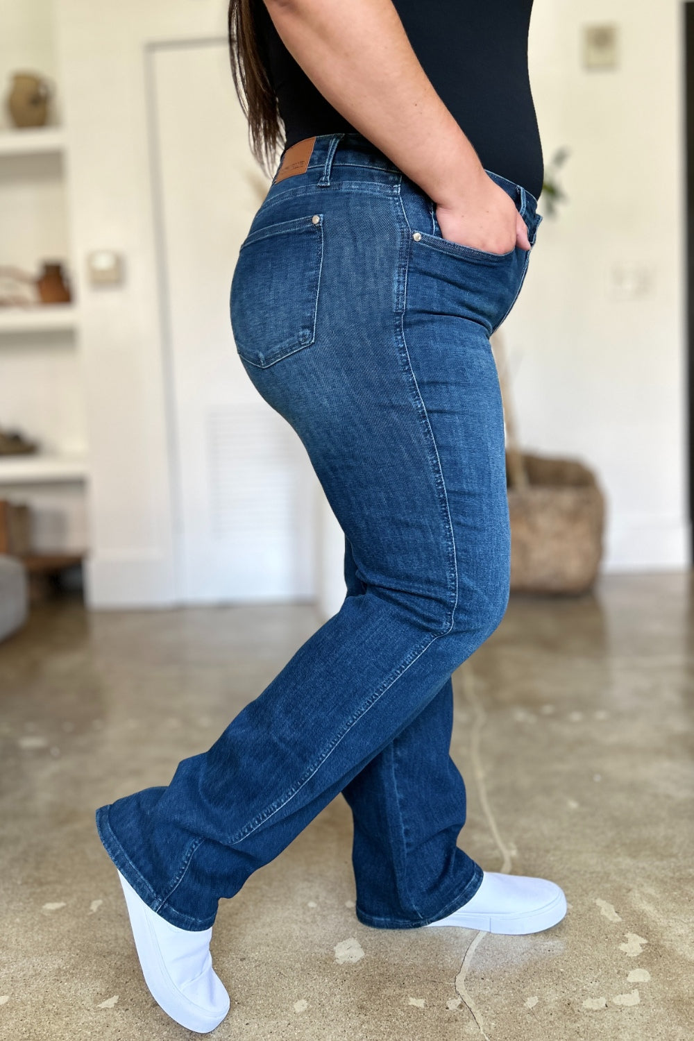 Judy Blue Full Size Tummy Control Straight Jeans