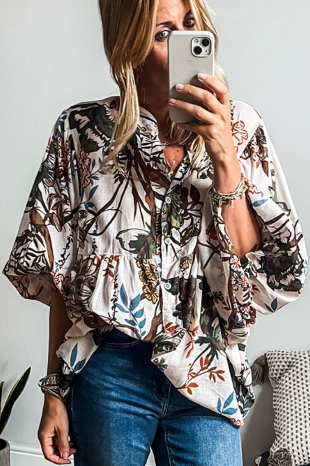 Printed Notched Flounce Sleeve Blouse